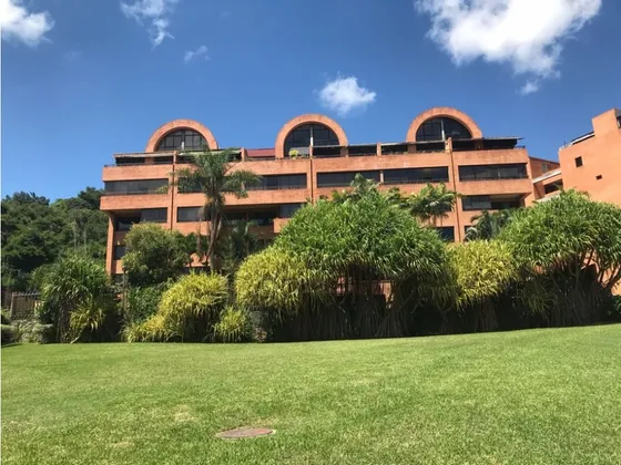Se Vende Pb 335m2  3h+s/5b+s/3p Lomas De La Alameda
