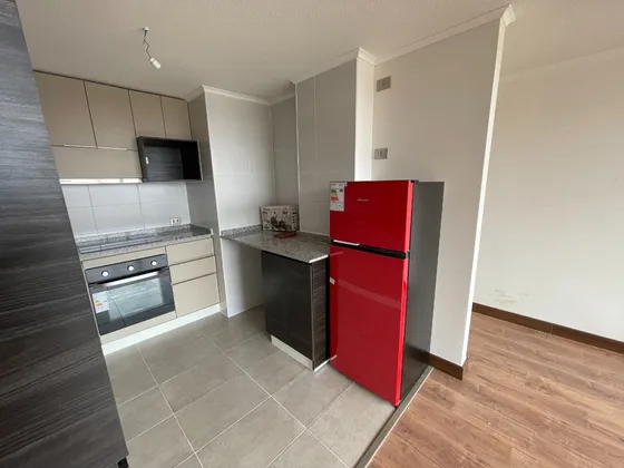 Departamento Semi Amoblado En Arriendo Llanquihue 3 D 2 B 