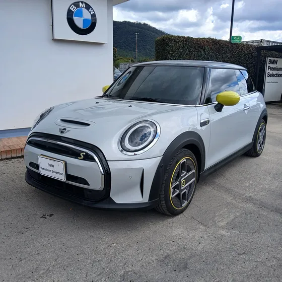 Mini Cooper Se 0.0 Iconic At