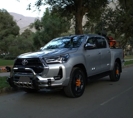 Toyota Hilux 4x4 D/c 1gd Srv