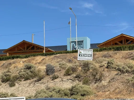 Venta Gran Esquina S Ruta 3 En Ingreso Caleta Olivia