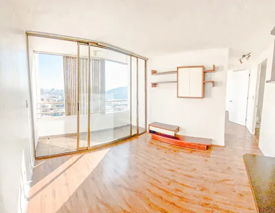 Departamento Con Excelente Ubicación, Avenida Peru