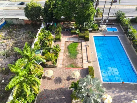 Súper Económico Alquiler Apartamento Vacacional Inclye 1 Puesto De Estacionamiento Y Piscina En Los Corales / 6 Personas
