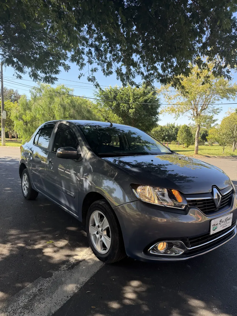 Renault Logan 2015 1.6 Dynamique Hi-power Easy-r 4p — foto 2