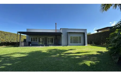 Casas En Arriendo Llanogrande 643-8292103