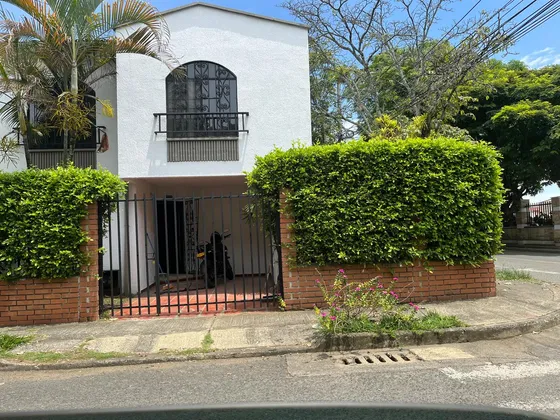 ¡oportunidad Única! Casa En Venta En Jamundí Con Ubicación Privilegiada, ¡a Un Paso Del Éxito!