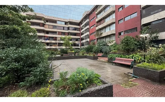 Departamento Familiar Cerca A Metro Y Colegios