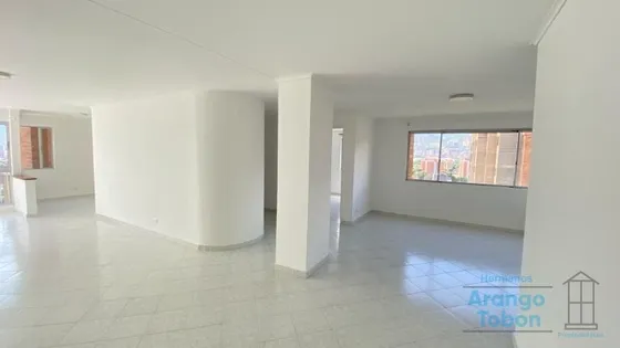 Apartamento En Venta En Suramericana Cod 3819