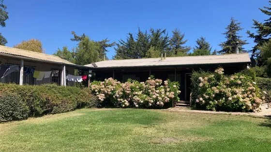 Casa En Venta De 4 Dorm. En Santo Domingo