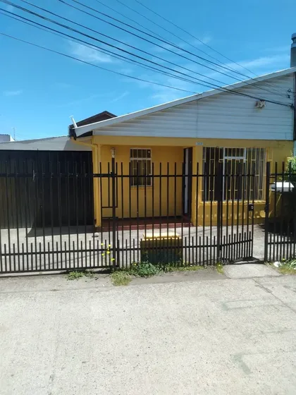 Casa En Venta De 3 Dorm. En Jardines De Ñuble Chillán
