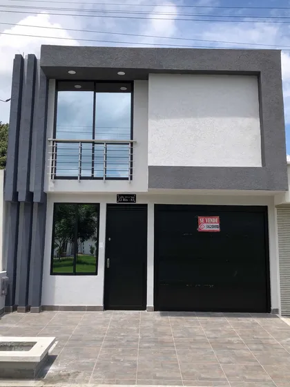 Se Vende Casa  Para Estrenar Barrio La Julia