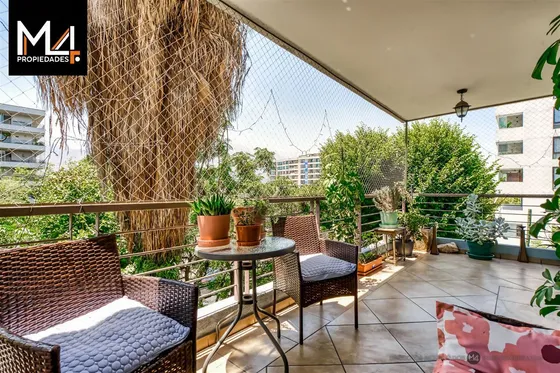 Departamento En Venta De 4 Dorm. En Las Condes