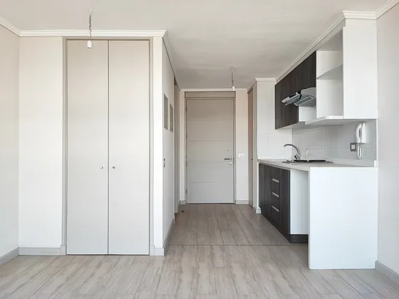Edificio Av. Goycolea (1 Bod.) Vista Poniente Piso 3