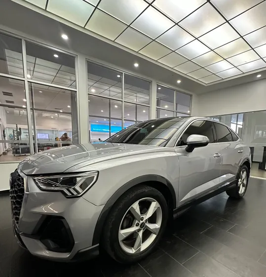 Audi Q3 1.4 35 Tfsi Ambition Plus