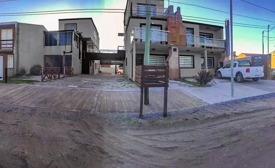 Departamento En Venta - 2 Dormitorios 1 Baño - 120mts2 - Las Toninas