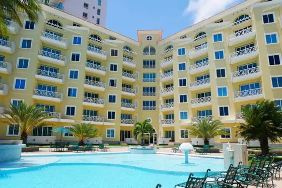 Apartamento Amoblado En Resid. Mallorquina Tucacas  Terraza Privada, Vista Al Mar Y Planta Eléctrica