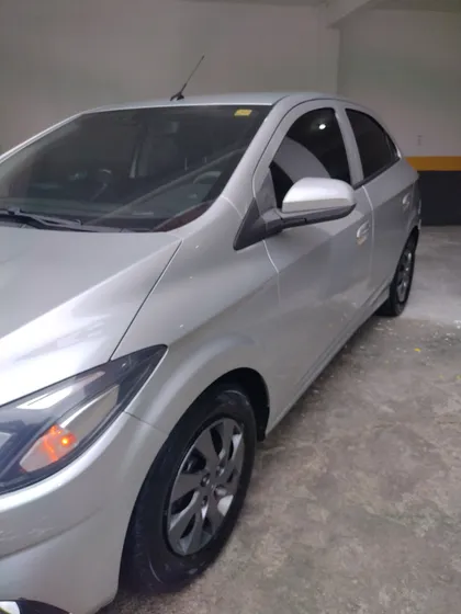 Chevrolet Onix 1.0 Lt 5p