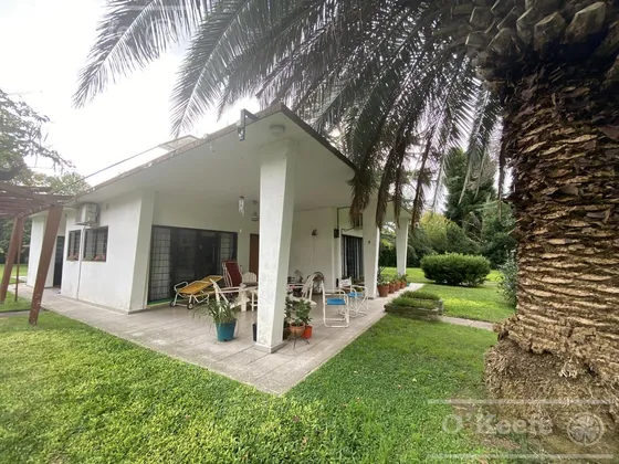 Casa Quinta En Venta En El Pato Sobre Lote De 6640 M2