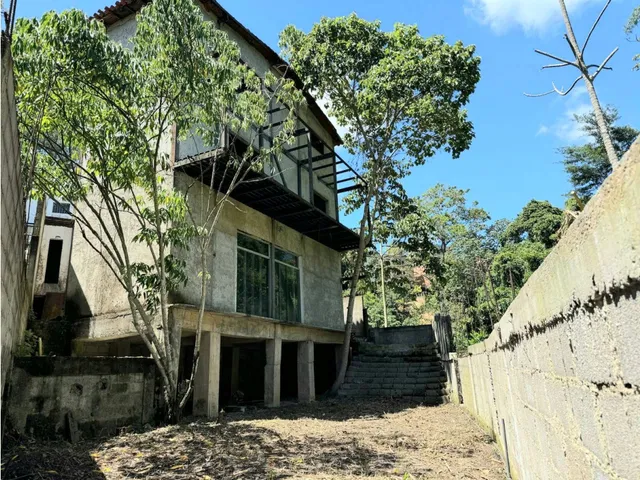 Vendo Casa En Lomas Del Halcón En Oripoto En Obra Gris