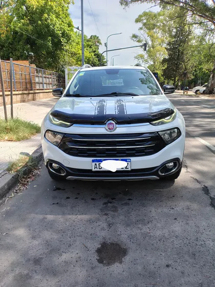 Fiat Toro 2.0 Volcano 4x4 At