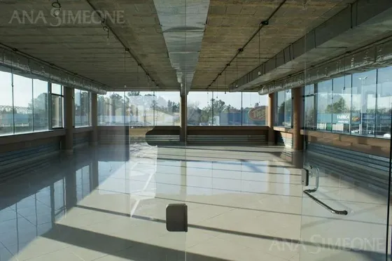 Oficinas - Alquiler - Moreno