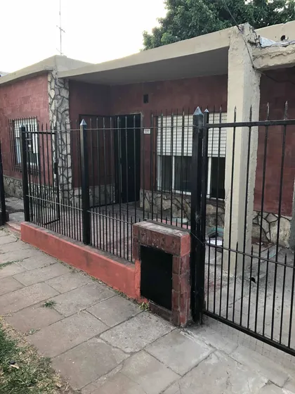 Casa  San Antonio De Padua Escritura 
