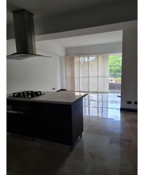 Se Vende Apartamento Es Sabaneta - Sector - Alcazares