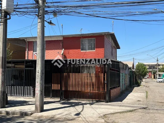 Casa En Arriendo De 3 Dorm. En Maipú