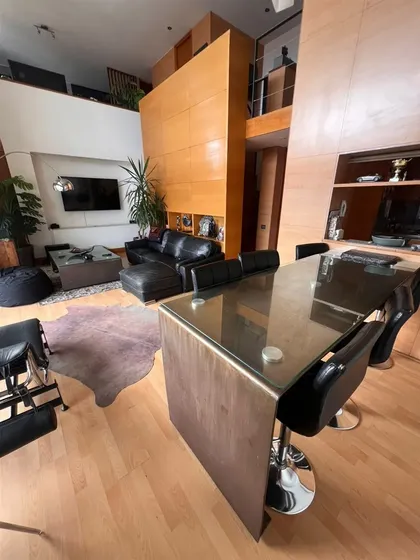 Departamento En Arriendo De 2 Dorm. En Las Condes