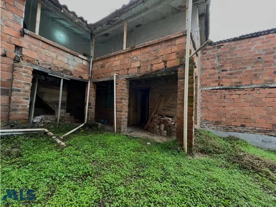 Casa Lote En Envigado Con Potencial Para Inversió...(mls#253185)