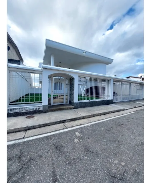Casa En Venta Urbanizacion El Retiro San Antonio De Los Altos