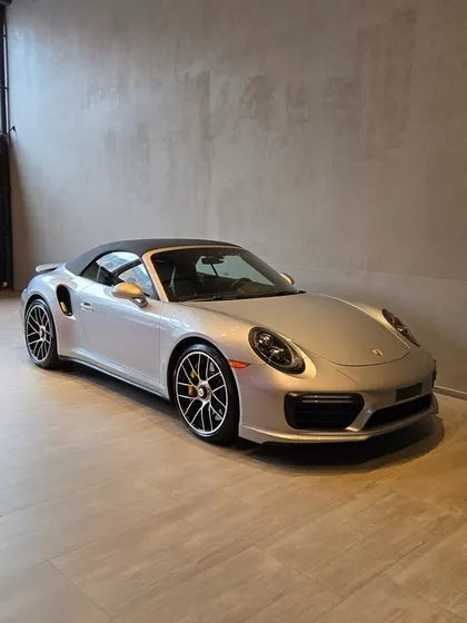 Porsche 911 3.8 Turbo S 580cv