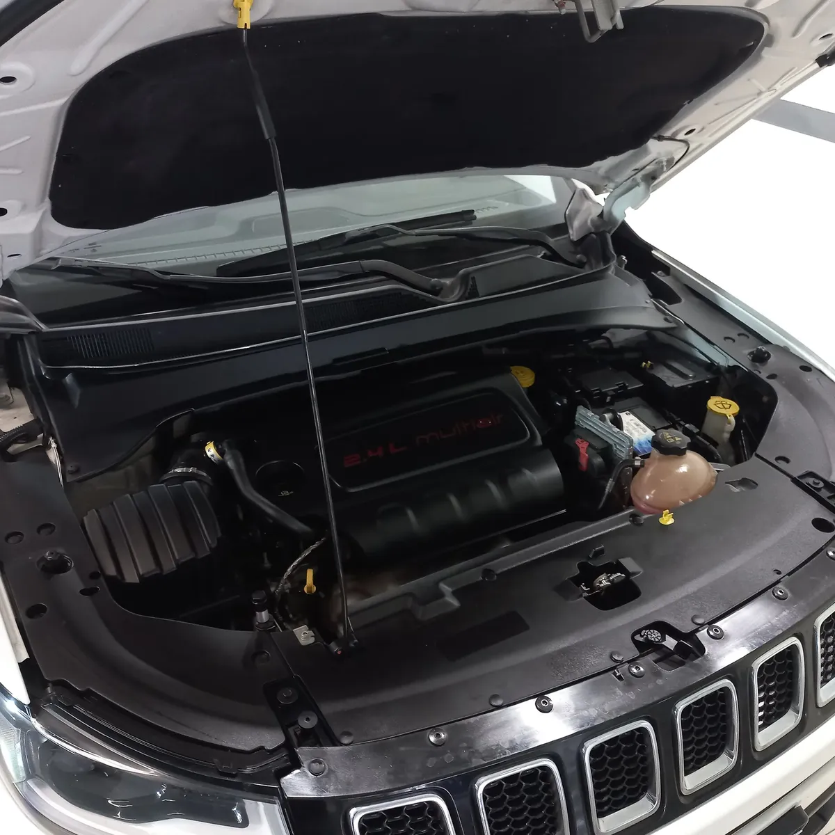Jeep Compass 2.4 Longitude5358883558247833620