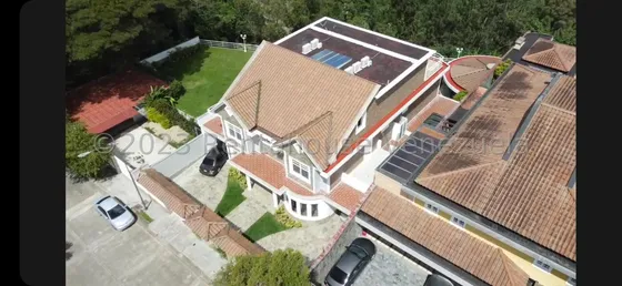 Sofisticada Casa En Venta Mls 23-20232 Lomas De La Lagunita
