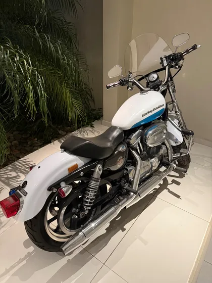 Moto Harley Davidson 883