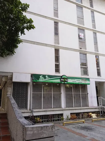 Vendo Oficina En Las Mercedes Av. Veracruz