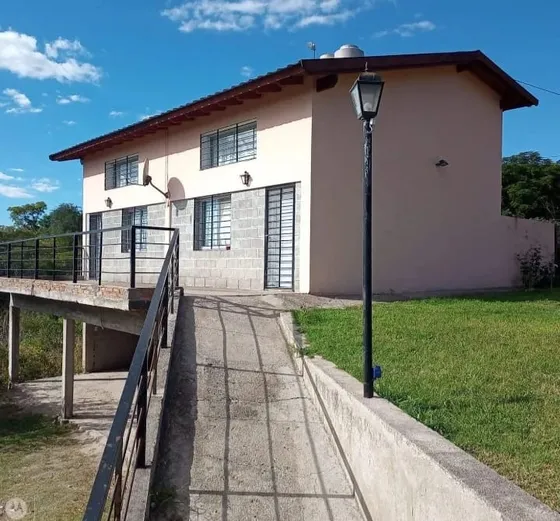Duplex En Venta - Valle Hermoso