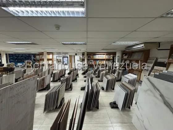 Galpon En Venta Los Rosales Mls #25-16117