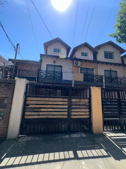 Triplex En Venta, Monte Grande