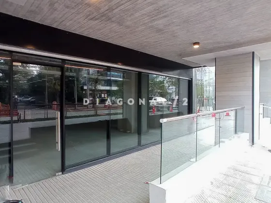 Local Comercial En Arriendo En Providencia