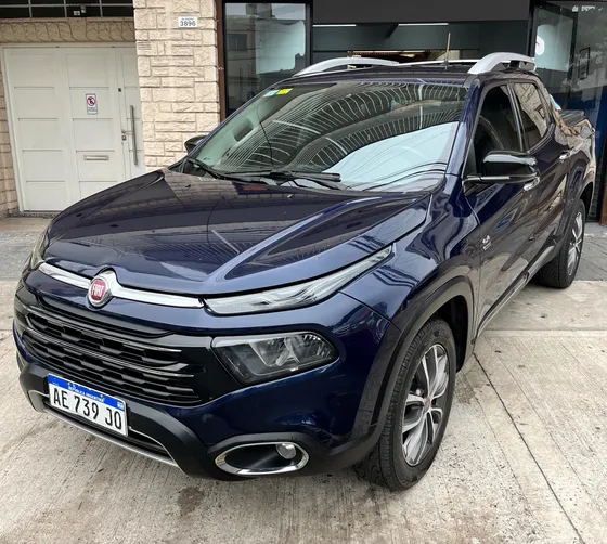 Fiat Toro 2.0 Volcano 4x4 At