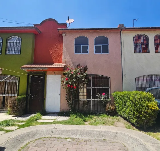 Casa En Condominio En Venta 3 Recámaras 1 Baño 1 Auto Los Sauces Toluca