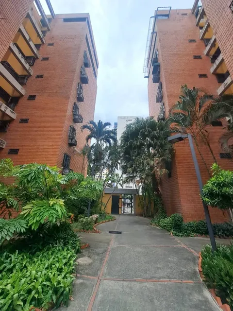 Se Vende Apartamento En Residencias Aguada Grande . Ubicado En Urbanización Base Aragua,