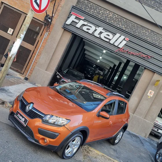 Renault Sandero Stepway 1.6 Dynamique 105cv