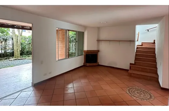 Casa Campestre En Venta, Sector Puro Cuero, El Retiro 