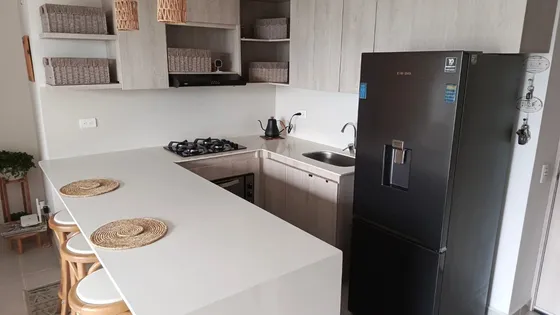 Vendo Apartamento Moderno, Muy Bonito En La Loma De Los Bernal