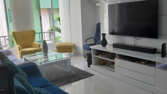 Moderno Y Elegante Apartamento Remodelado En Venta Cod. 49614