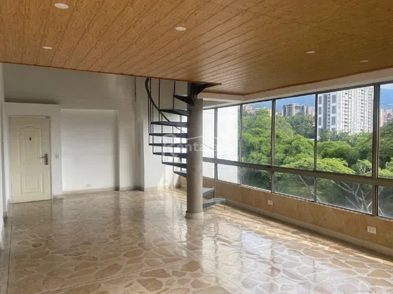 Apartamento En Venta En San Lucas. Cod V776212