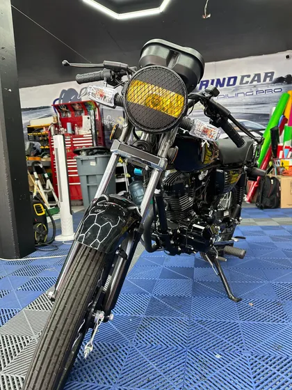 Ft-125 Negra Con Diseño En Tanque, Faro Y Manubriocafé Racer