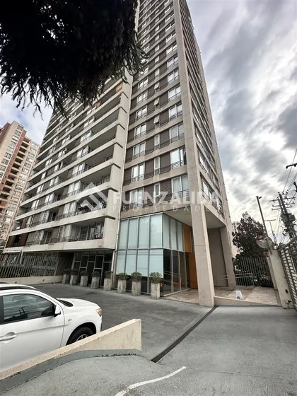 Depto En Venta Estilo Mariposa 2 Dorm. 2b En San Miguel